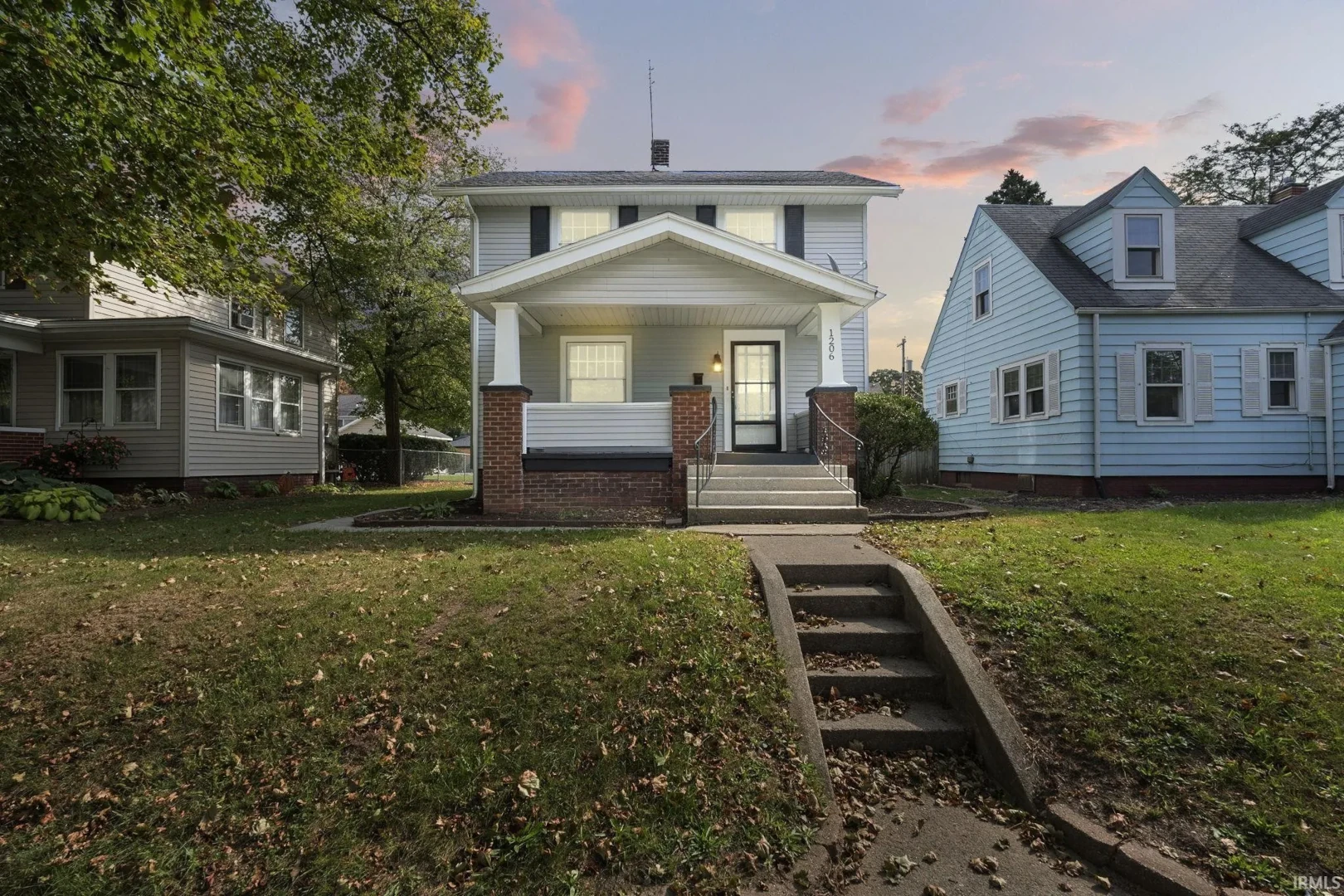 1206 North Anthony
